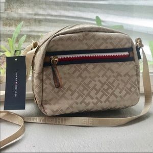 NWT Tommy Hilfiger Gold CrossBody Bag